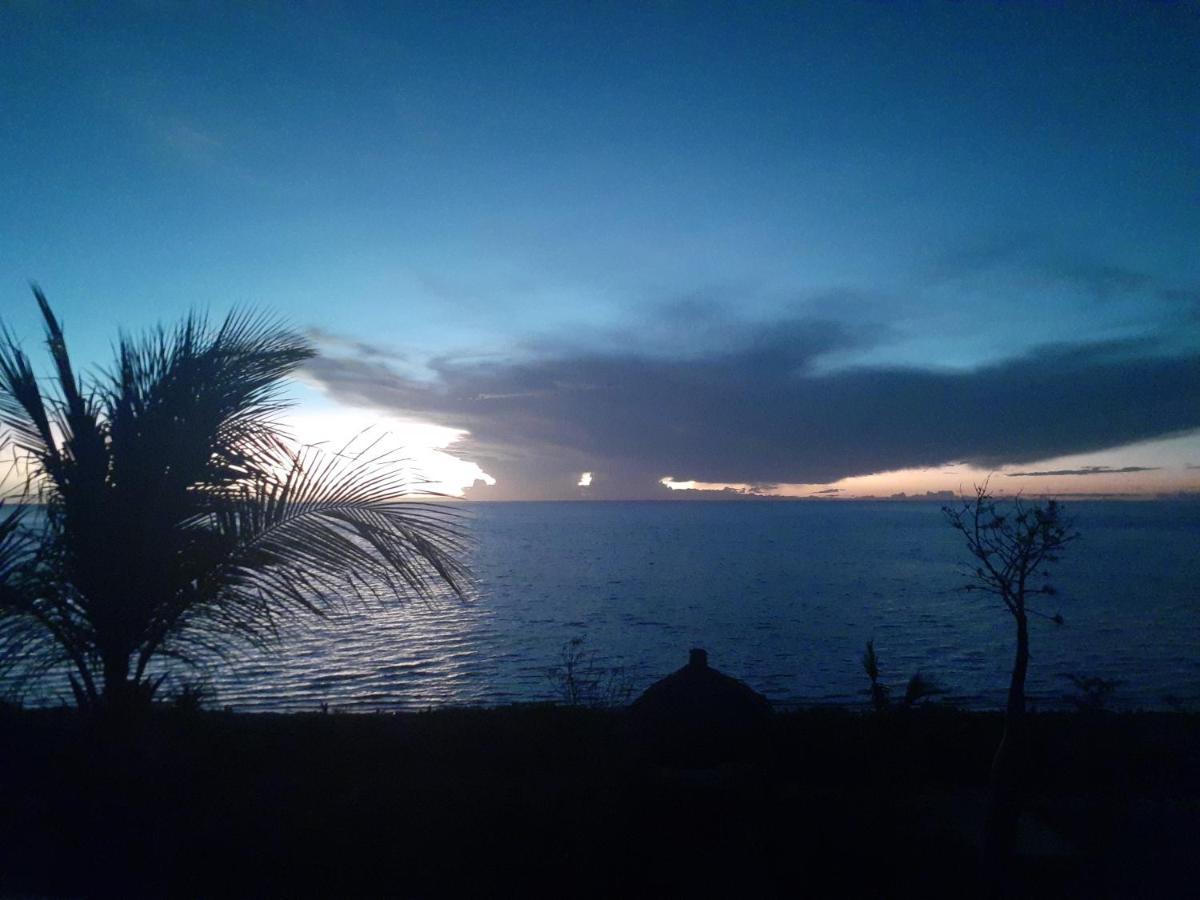 Aux 2 Metis Hotell Toliara Exteriör bild