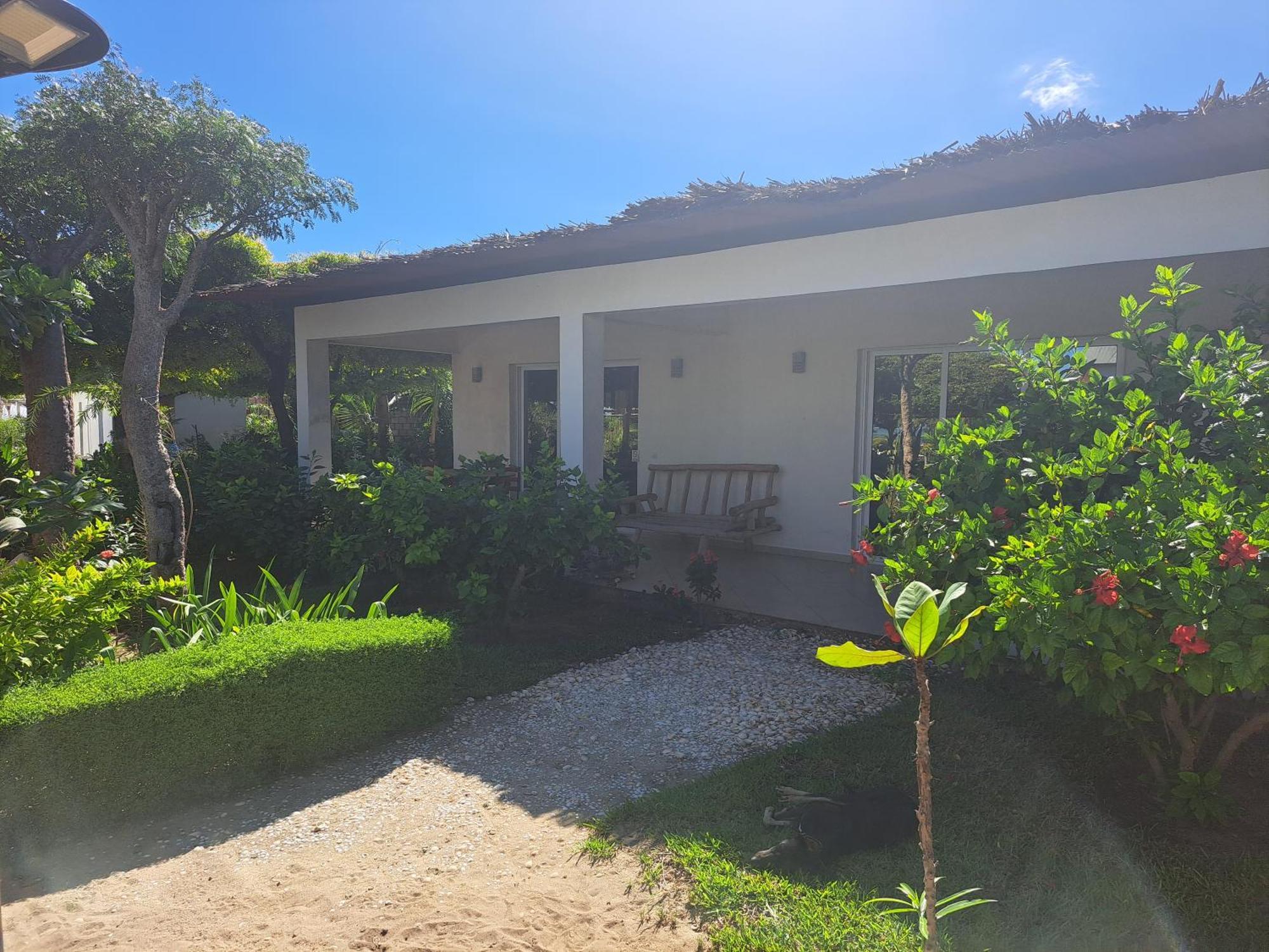 Aux 2 Metis Hotell Toliara Exteriör bild